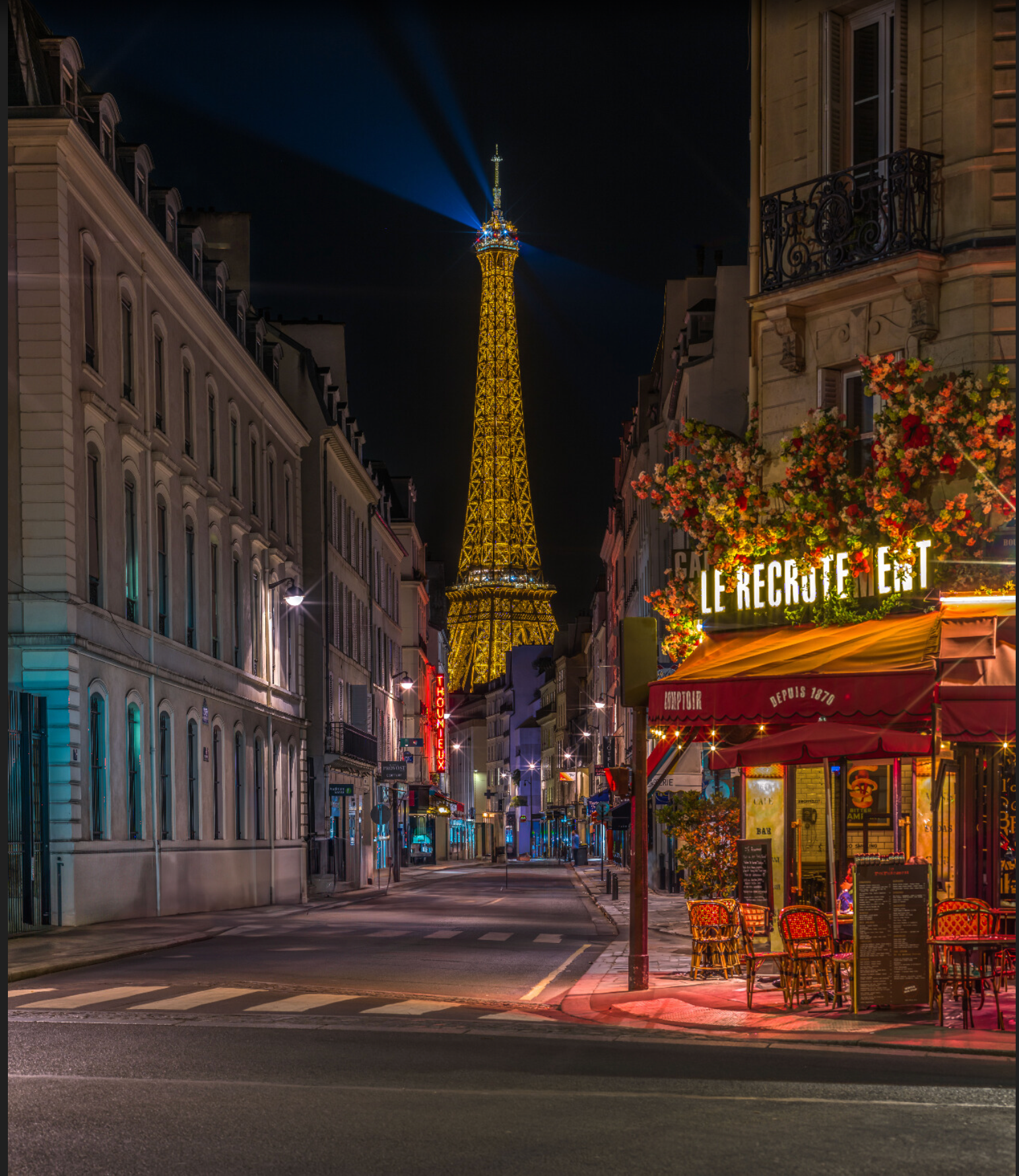 Le Recrutement Cafe Paris