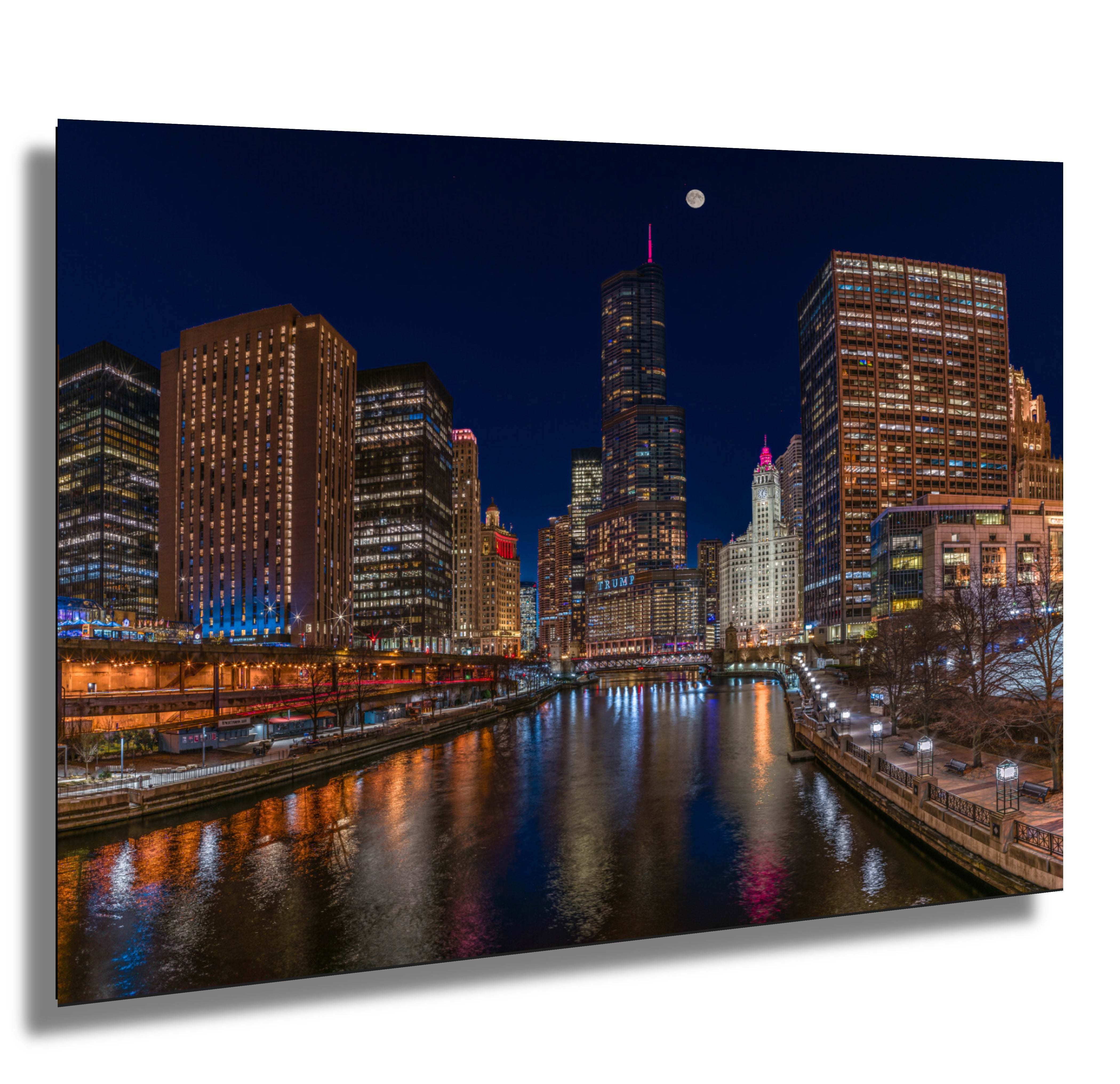 Chicago River North Wacker Drive