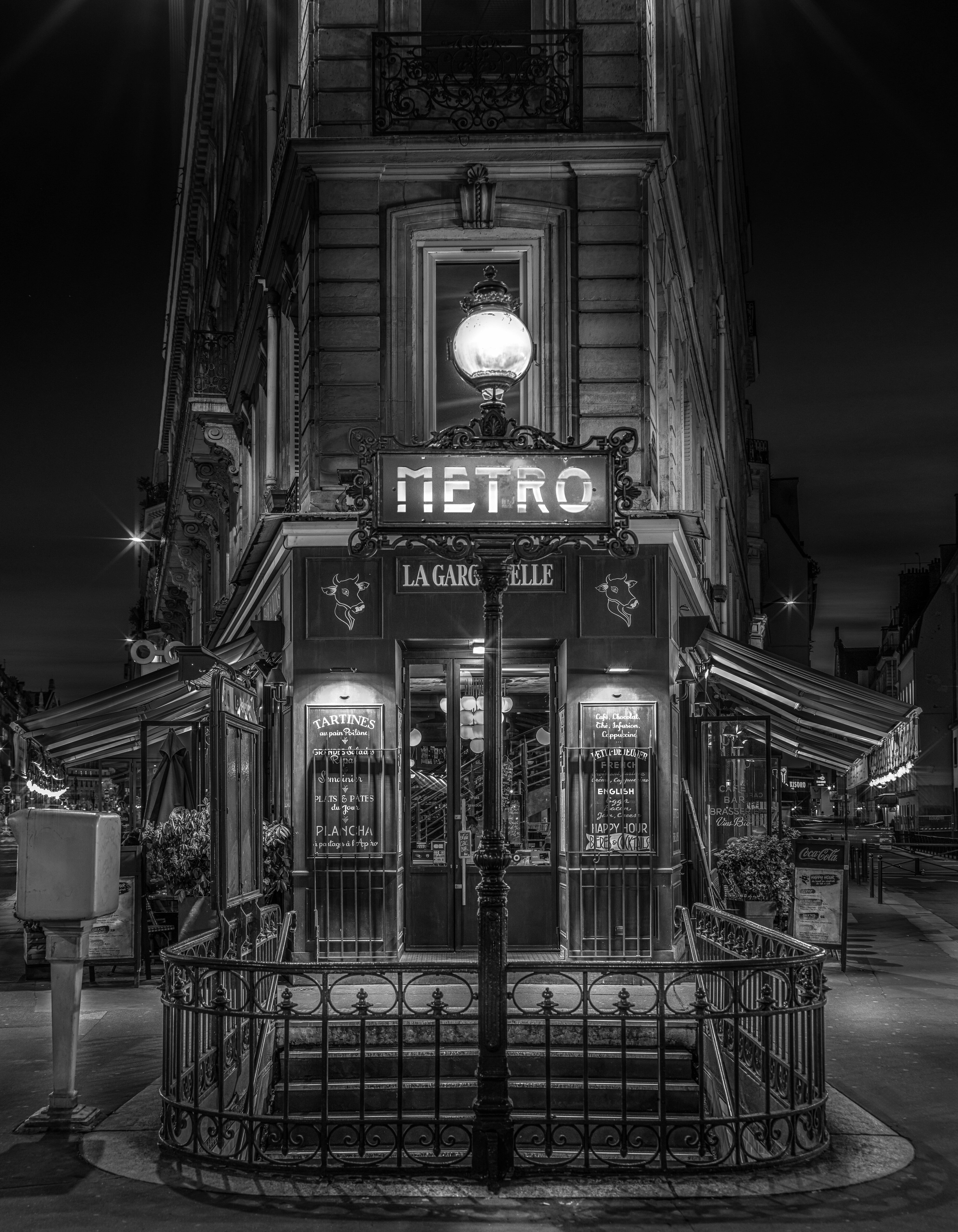 Parisian Nightlife Near the Metro