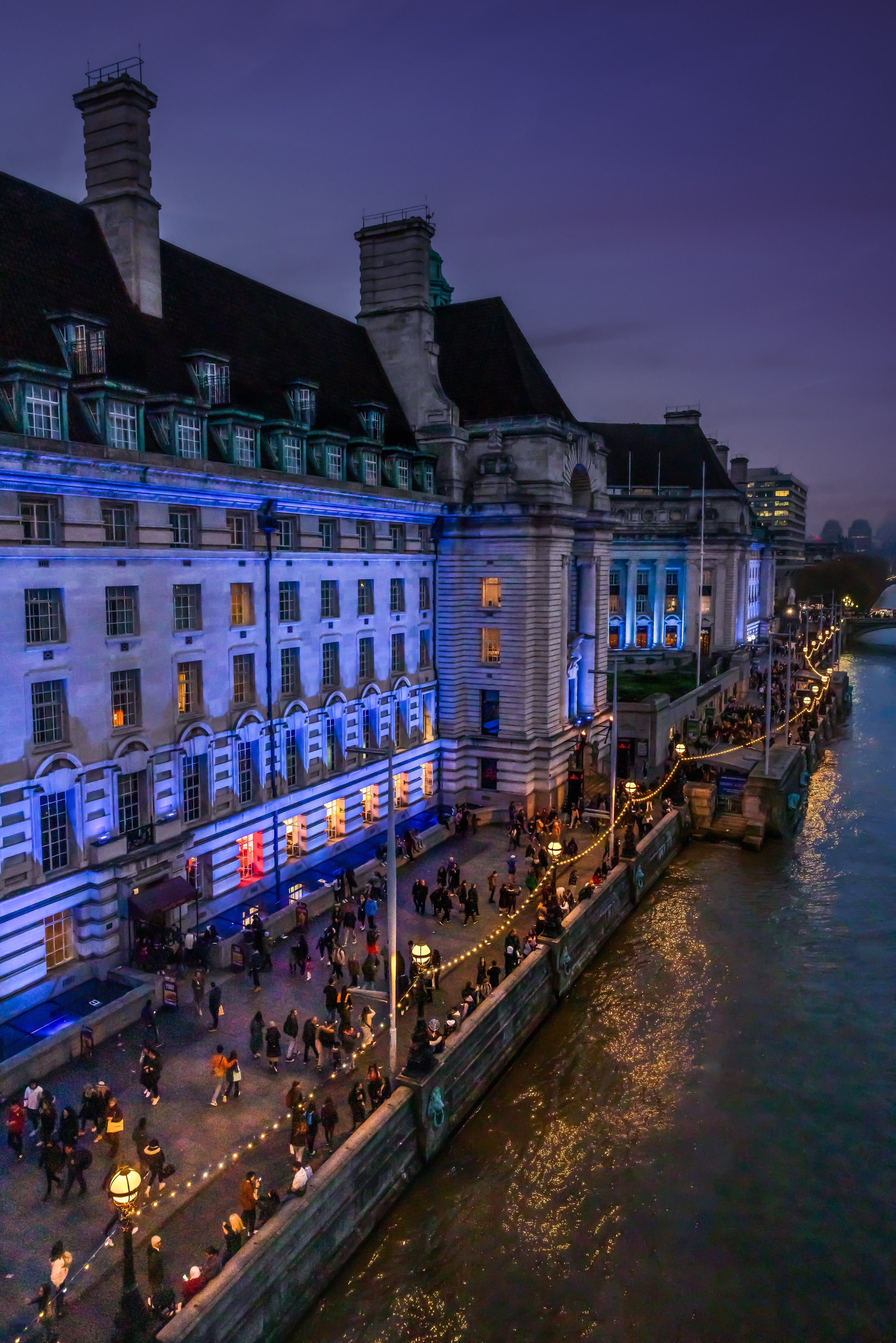 The Queen's Walk London Fine Art | Canvas, Acrylic, Metal